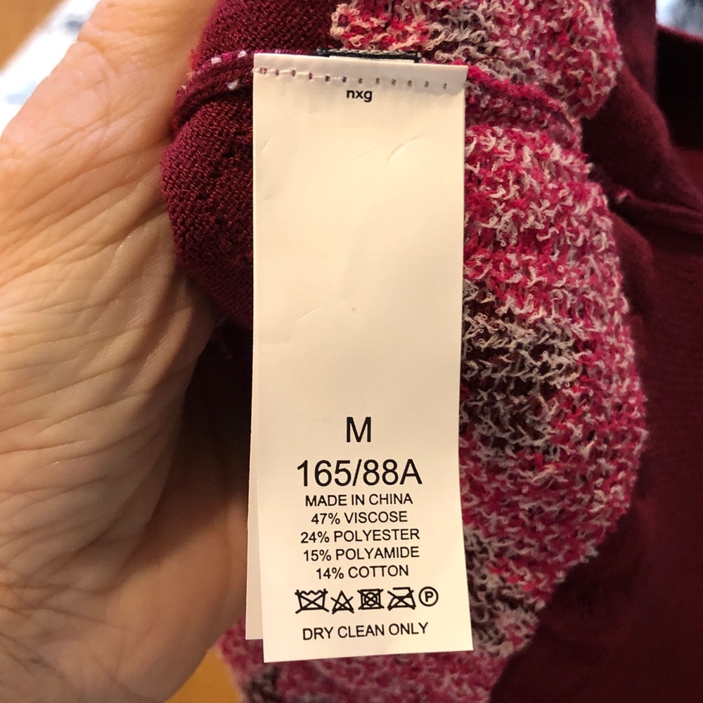 NWOT kate spade Burgundy Sweater with Hot Pink Floral Appliqués - Picture 8 of 13